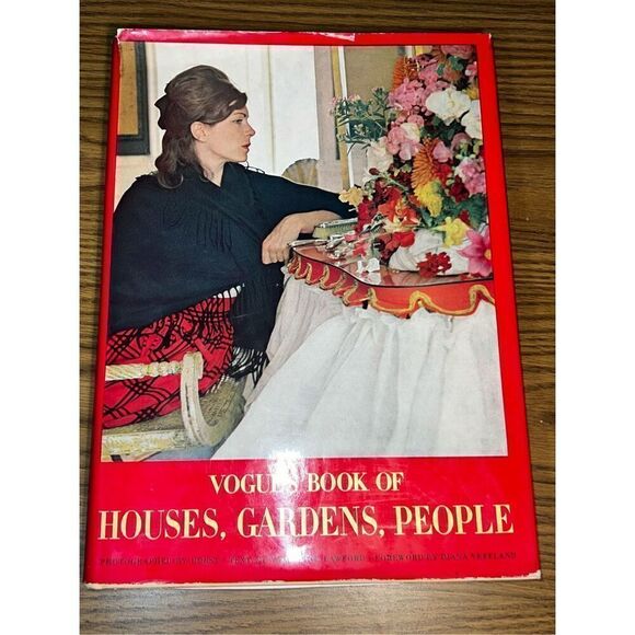 Vintage Vogue book of Houses, Gardens & People1968 Edition